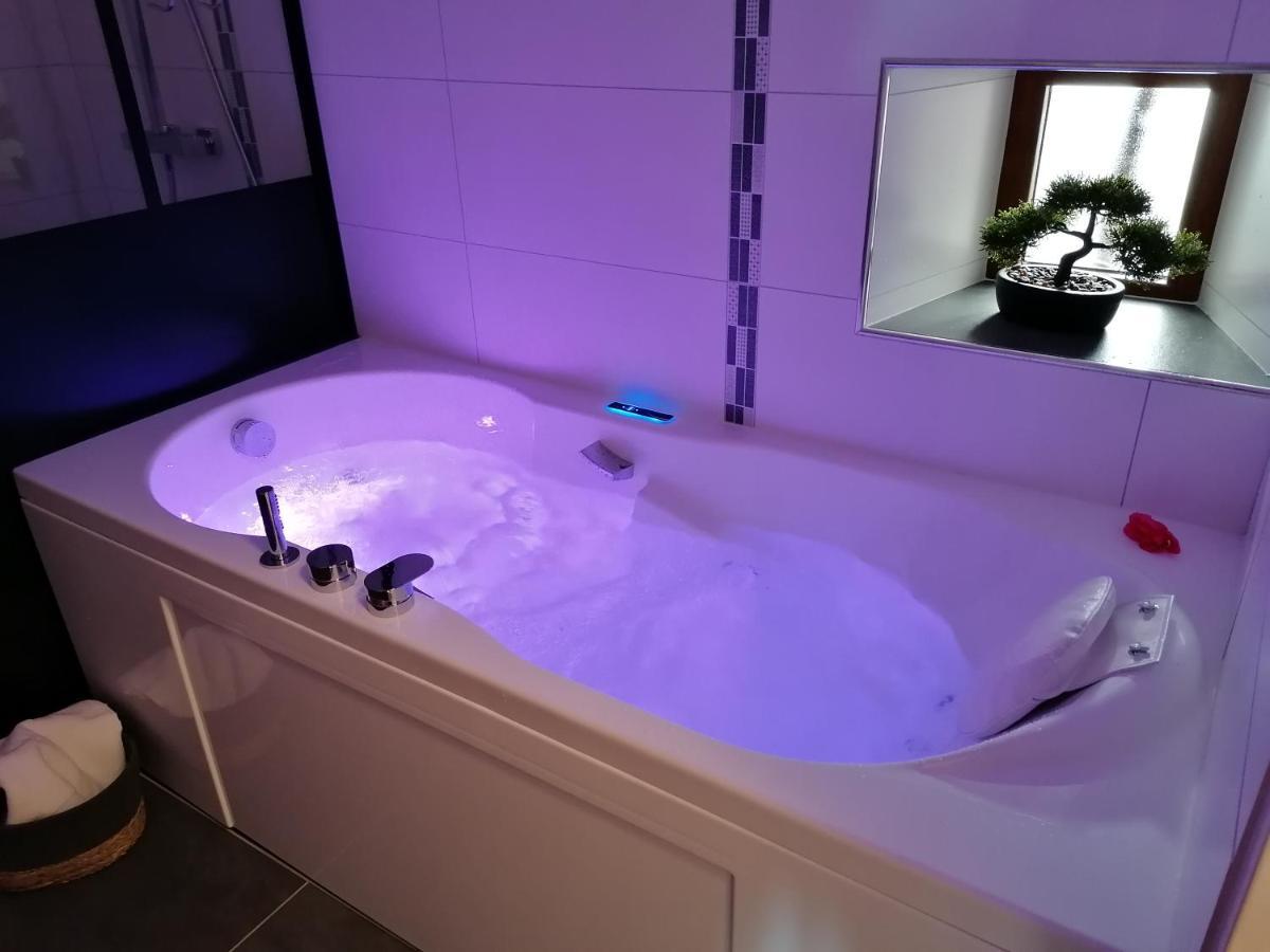 Le Bacchus Villa Chablis Kültér fotó